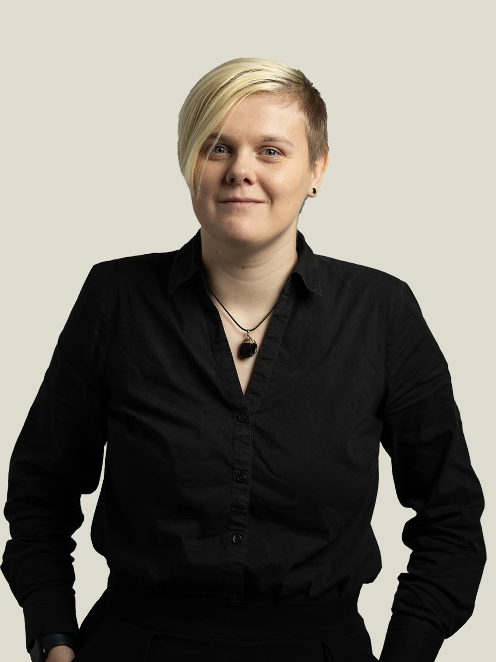 Portrait of Sara (taken during the internship at Kadaver)